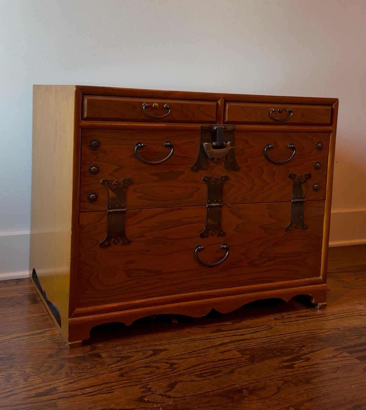 Vintage Japanese Tansu-Style Nightstand Pair