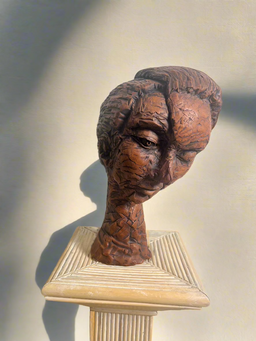 Handcrafted Clay Sculpture, Woman