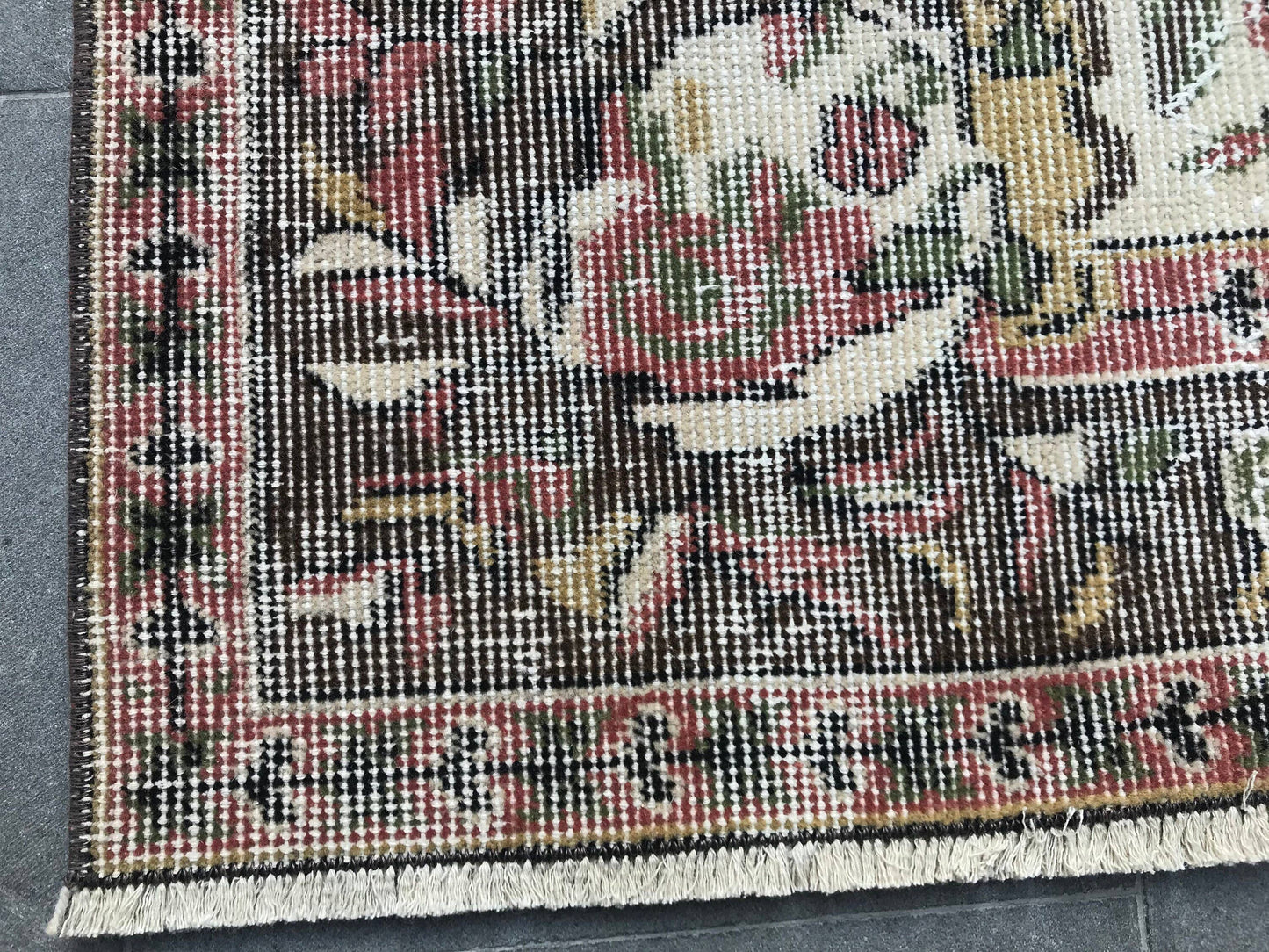 3,9x7 ft Turkish Vintage Rug, Area Rug, Brown Beige Bordered Wool Rug